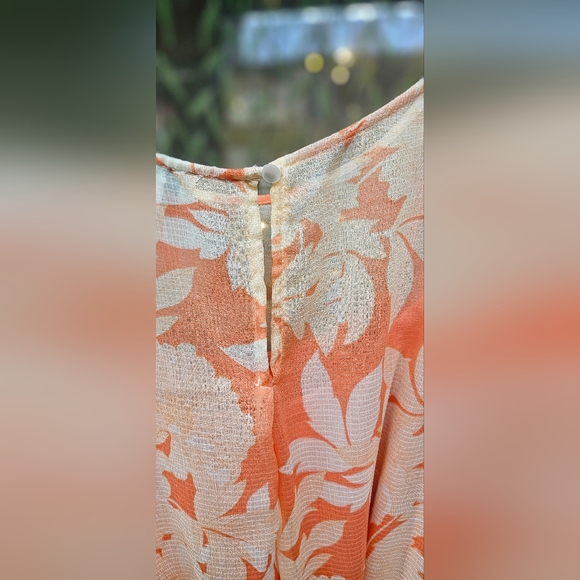 Ladies Dress - Picture 8 of 9